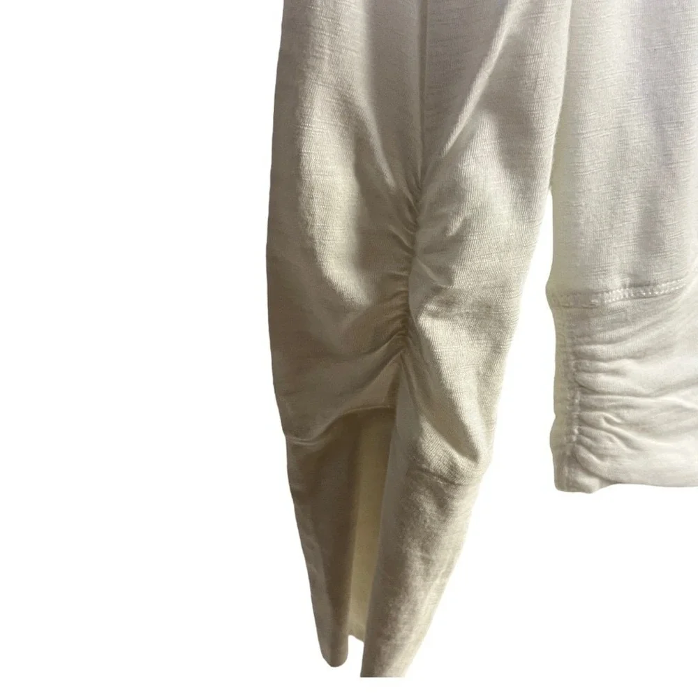 Cutter & Buck Knit Top S White Graphic Long Sleeve Athleisure Sporty Comfort NEW - Picture 5 of 13